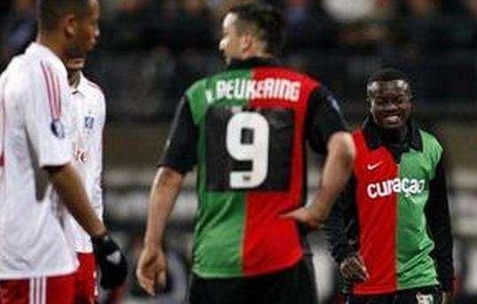 过六次毫不 过六次毫不